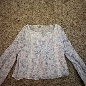 Hollister floral blouse